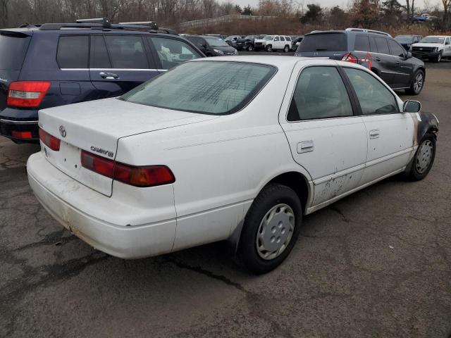 Photo 2 VIN: 4T1BG22K4WU199422 - TOYOTA CAMRY 