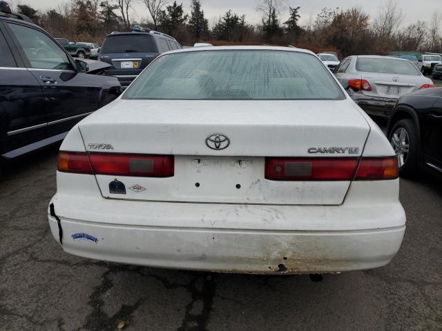 Photo 5 VIN: 4T1BG22K4WU199422 - TOYOTA CAMRY 