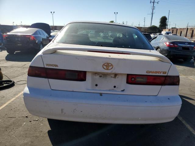 Photo 5 VIN: 4T1BG22K4XU410992 - TOYOTA CAMRY 