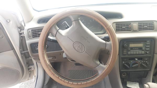 Photo 11 VIN: 4T1BG22K4XU437190 - TOYOTA CAMRY 