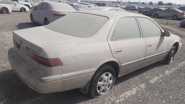 Photo 6 VIN: 4T1BG22K4XU437190 - TOYOTA CAMRY 