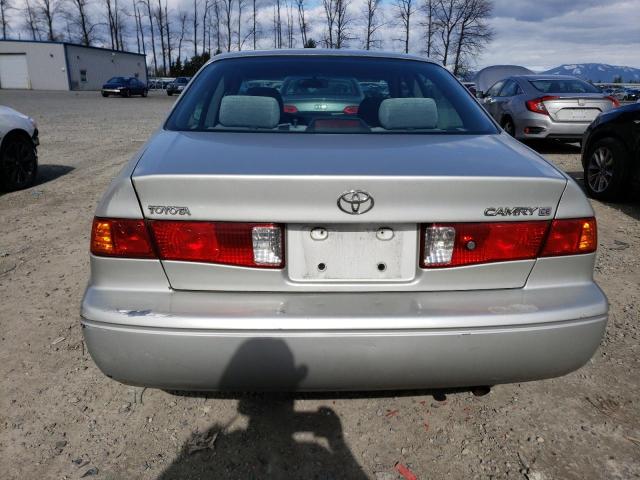 Photo 5 VIN: 4T1BG22K4YU642963 - TOYOTA CAMRY 