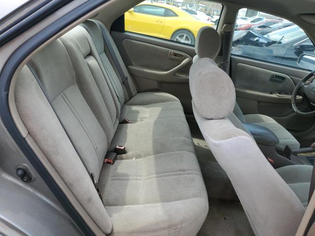 Photo 9 VIN: 4T1BG22K4YU687935 - TOYOTA CAMRY CE 