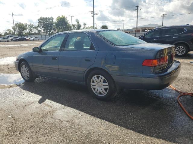 Photo 1 VIN: 4T1BG22K4YU940168 - TOYOTA CAMRY CE 