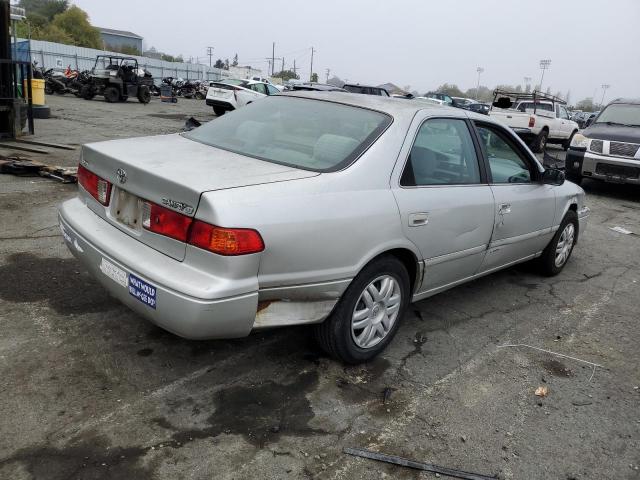 Photo 2 VIN: 4T1BG22K51U074244 - TOYOTA CAMRY 