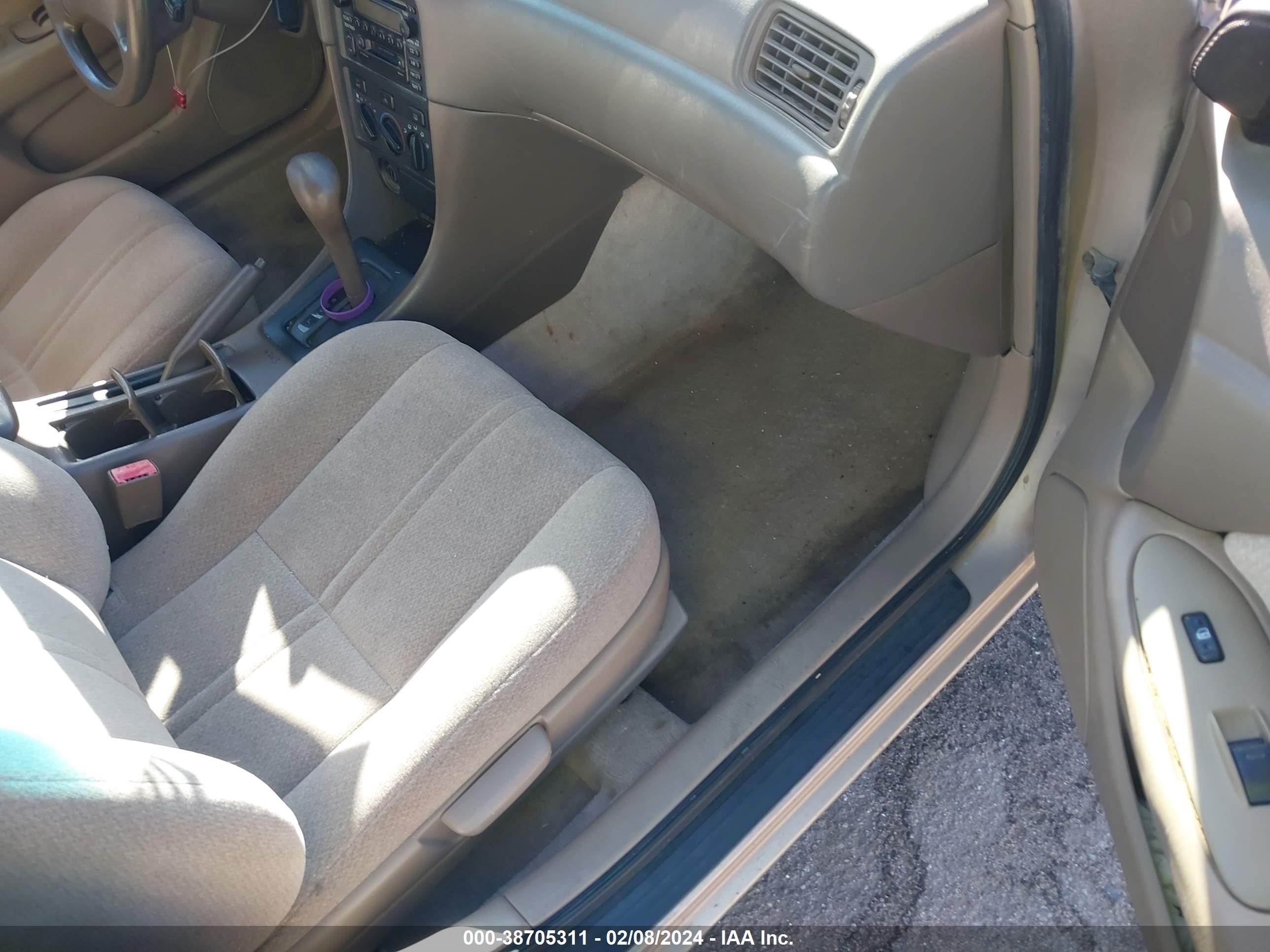 Photo 4 VIN: 4T1BG22K51U794465 - TOYOTA CAMRY 