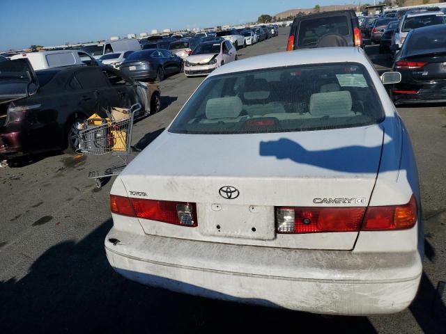 Photo 5 VIN: 4T1BG22K51U817940 - TOYOTA CAMRY CE 