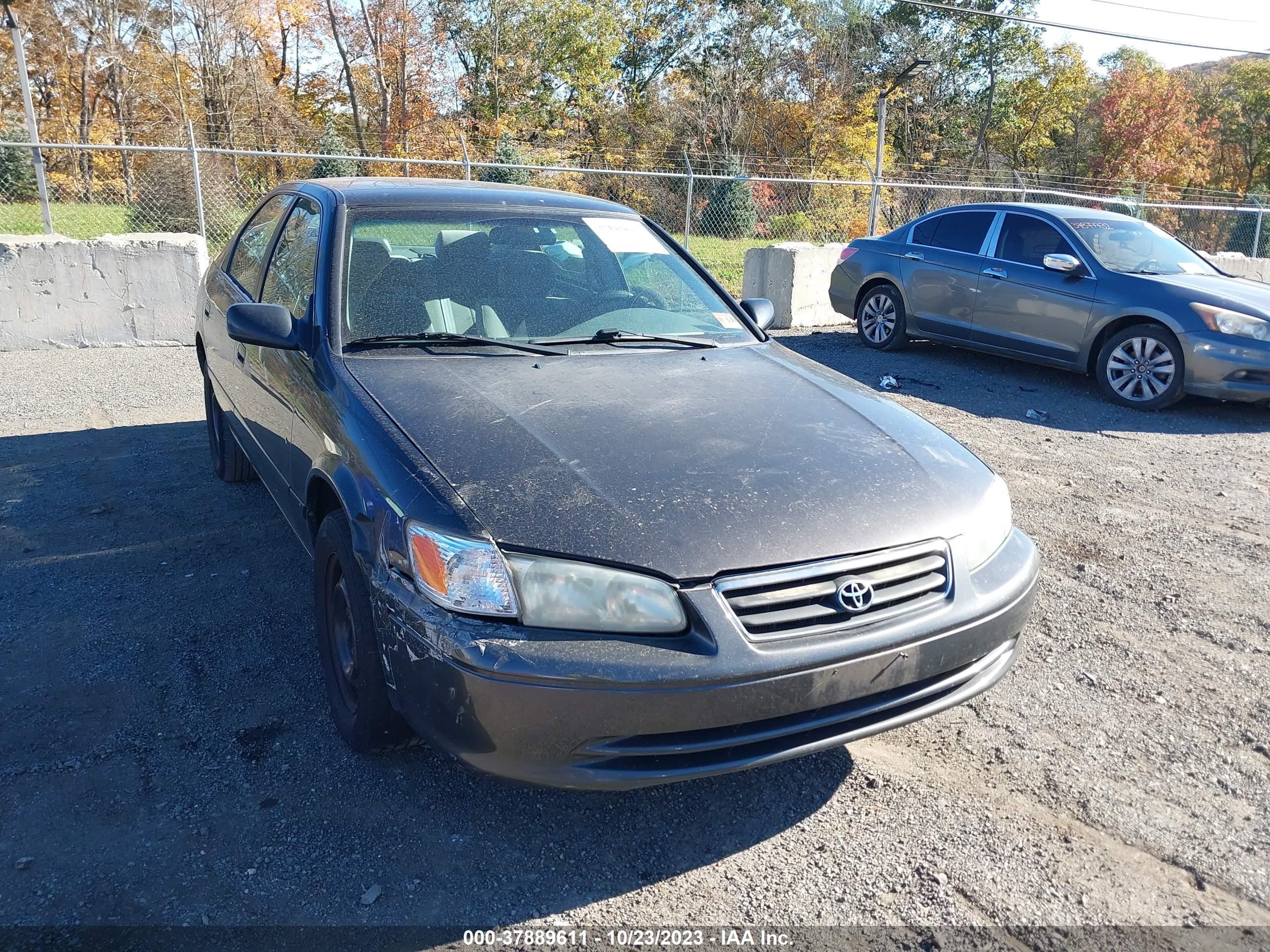 Photo 5 VIN: 4T1BG22K51U842045 - TOYOTA CAMRY 