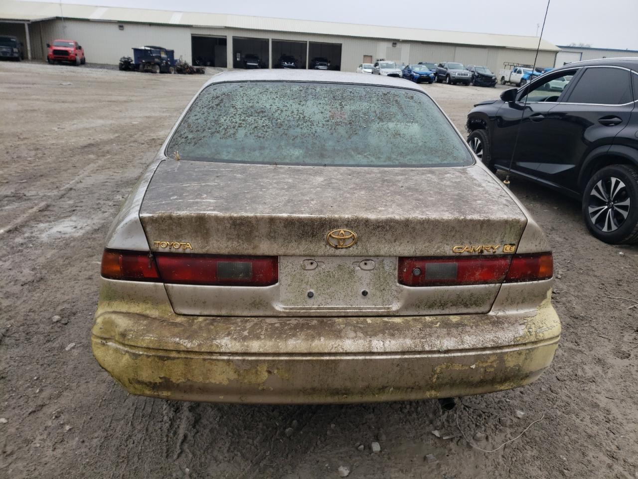 Photo 5 VIN: 4T1BG22K5VU178352 - TOYOTA CAMRY 