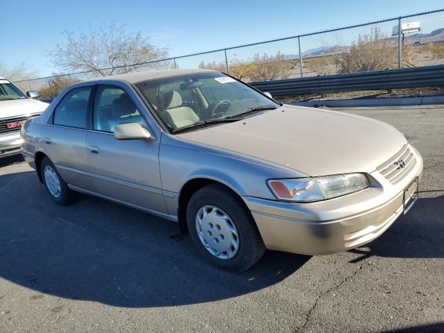 Photo 3 VIN: 4T1BG22K5VU796643 - TOYOTA CAMRY CE 