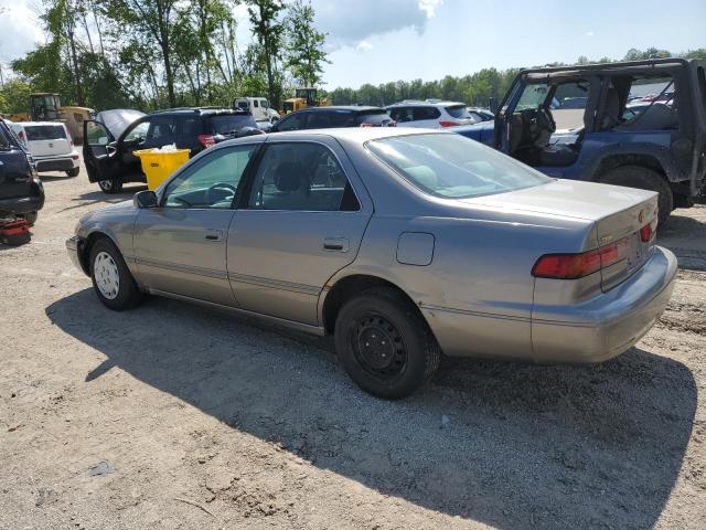 Photo 1 VIN: 4T1BG22K5WU379329 - TOYOTA CAMRY 