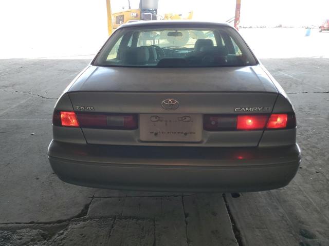 Photo 5 VIN: 4T1BG22K5XU531594 - TOYOTA CAMRY CE 