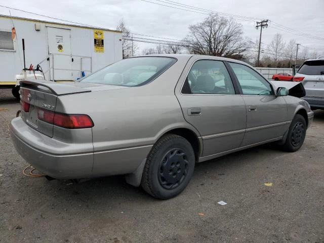 Photo 2 VIN: 4T1BG22K5XU534835 - TOYOTA CAMRY CE 