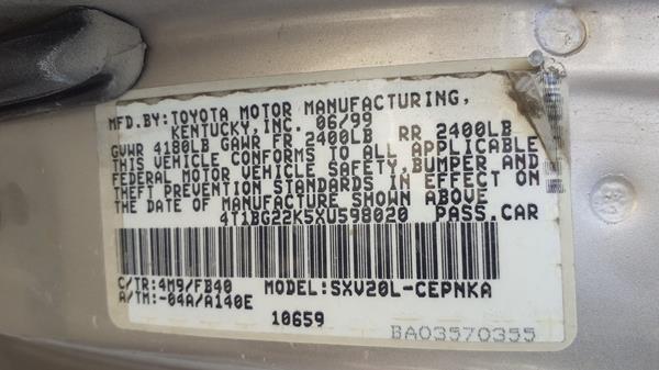 Photo 4 VIN: 4T1BG22K5XU598020 - TOYOTA CAMRY 