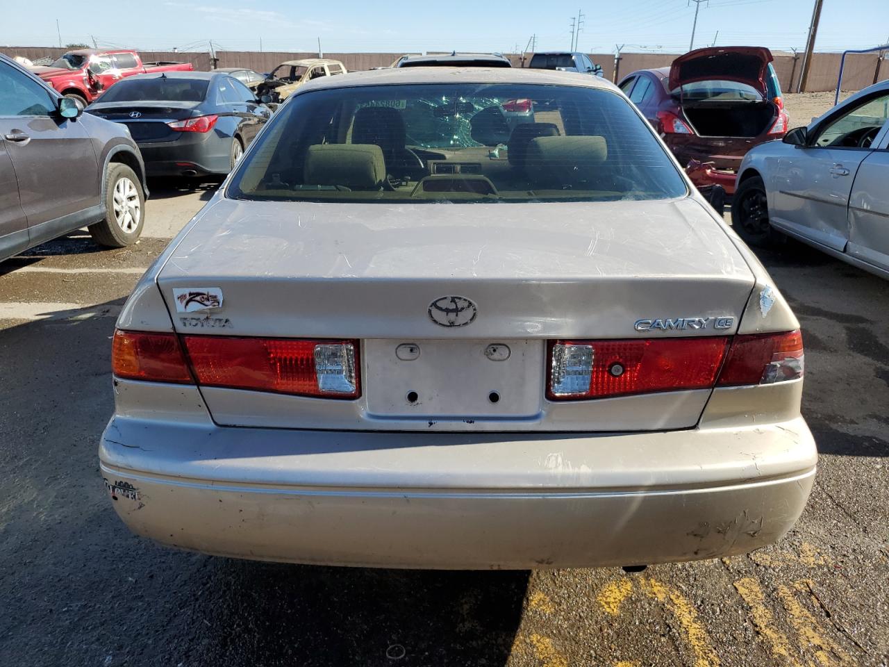 Photo 5 VIN: 4T1BG22K5YU714513 - TOYOTA CAMRY 