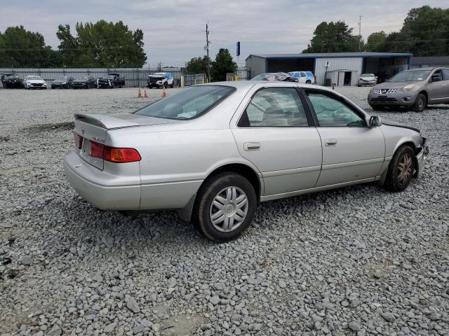 Photo 2 VIN: 4T1BG22K61U776332 - TOYOTA CAMRY CE 