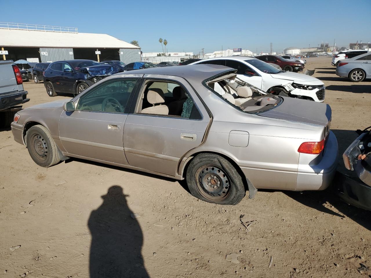 Photo 1 VIN: 4T1BG22K61U778159 - TOYOTA CAMRY 