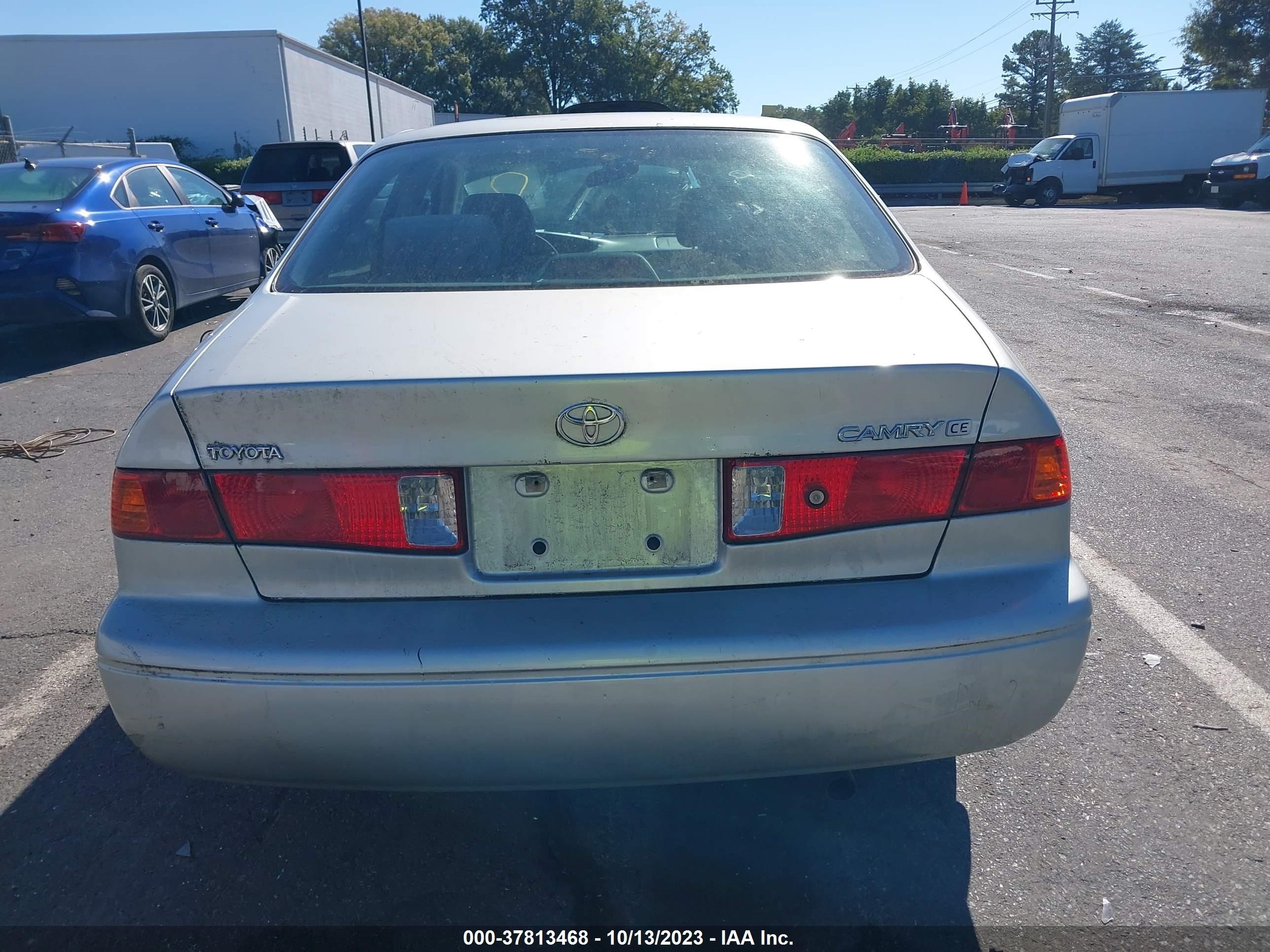 Photo 16 VIN: 4T1BG22K61U821060 - HONDA CIVIC 