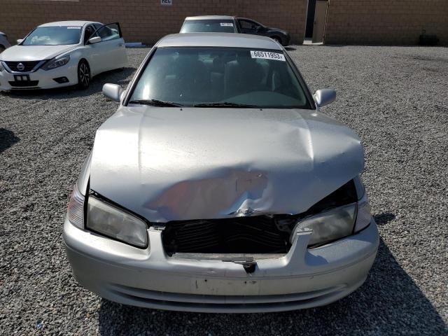 Photo 4 VIN: 4T1BG22K61U824881 - TOYOTA CAMRY CE 