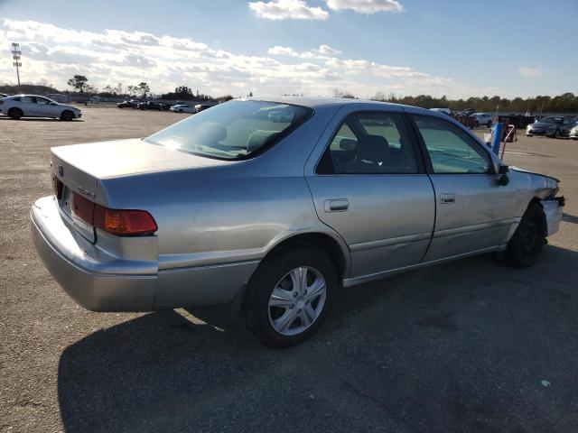 Photo 2 VIN: 4T1BG22K61U866788 - TOYOTA CAMRY CE 