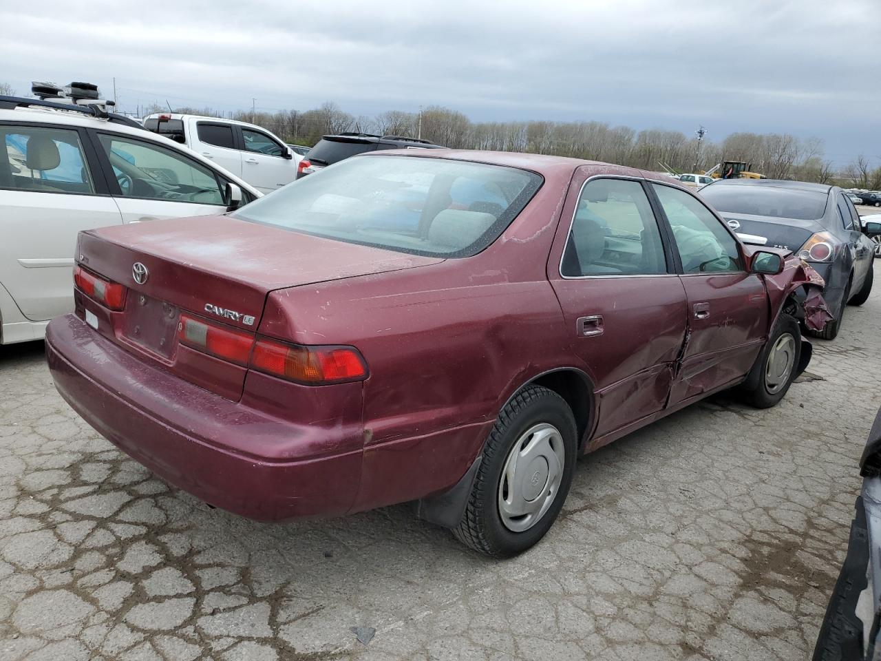 Photo 2 VIN: 4T1BG22K6WU316577 - TOYOTA CAMRY 