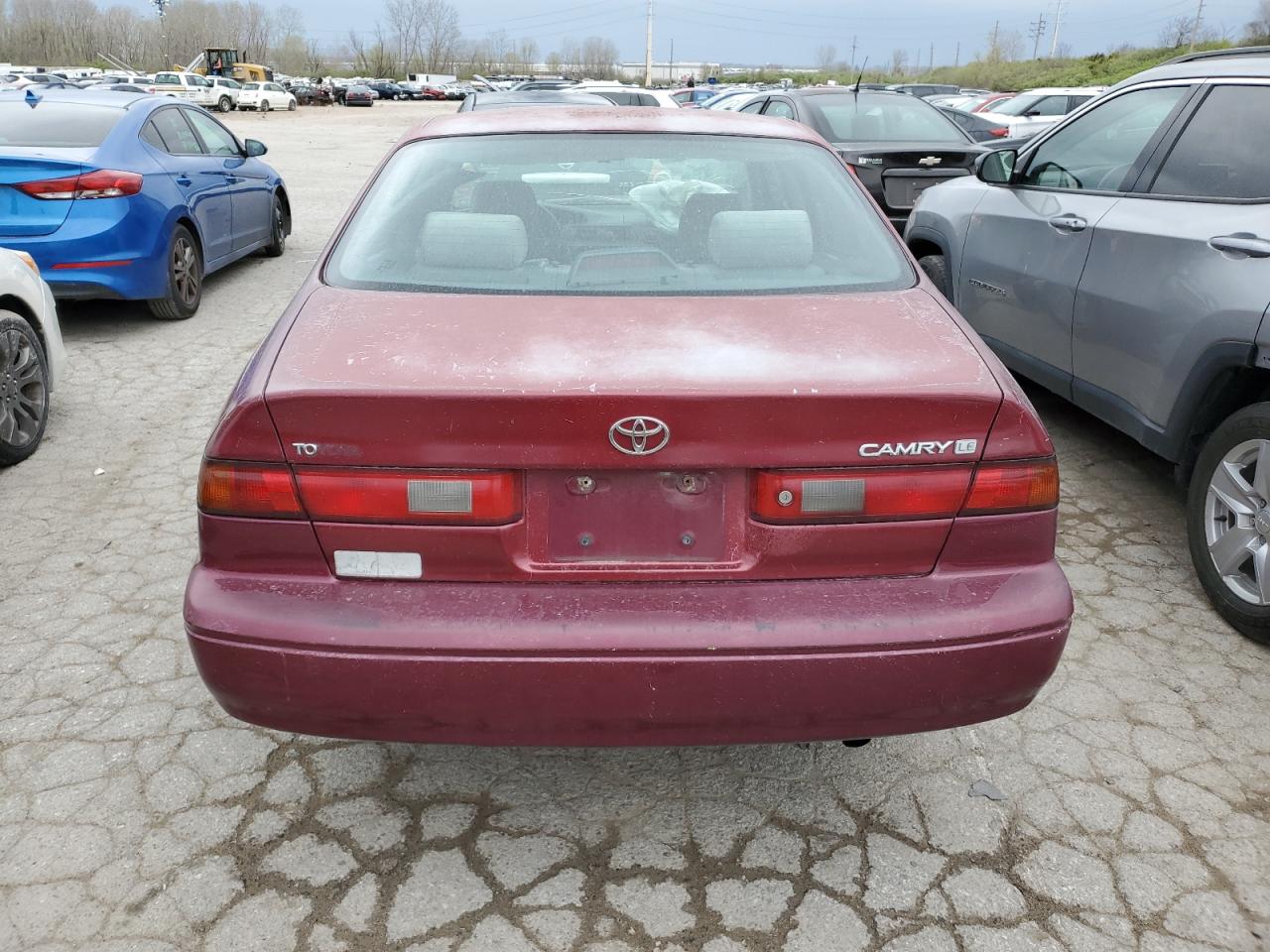 Photo 5 VIN: 4T1BG22K6WU316577 - TOYOTA CAMRY 