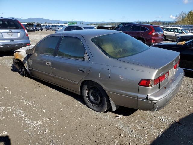 Photo 1 VIN: 4T1BG22K6XU390759 - TOYOTA CAMRY CE 