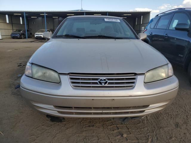 Photo 4 VIN: 4T1BG22K6XU861695 - TOYOTA CAMRY CE 