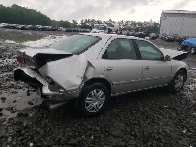 Photo 2 VIN: 4T1BG22K6YU656122 - TOYOTA CAMRY 