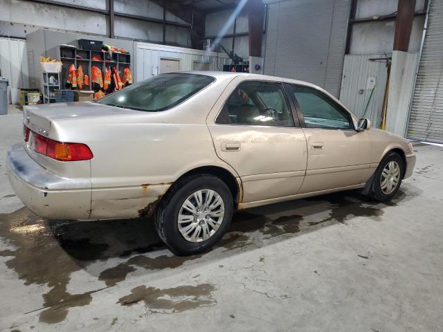 Photo 2 VIN: 4T1BG22K6YU935750 - TOYOTA CAMRY CE 