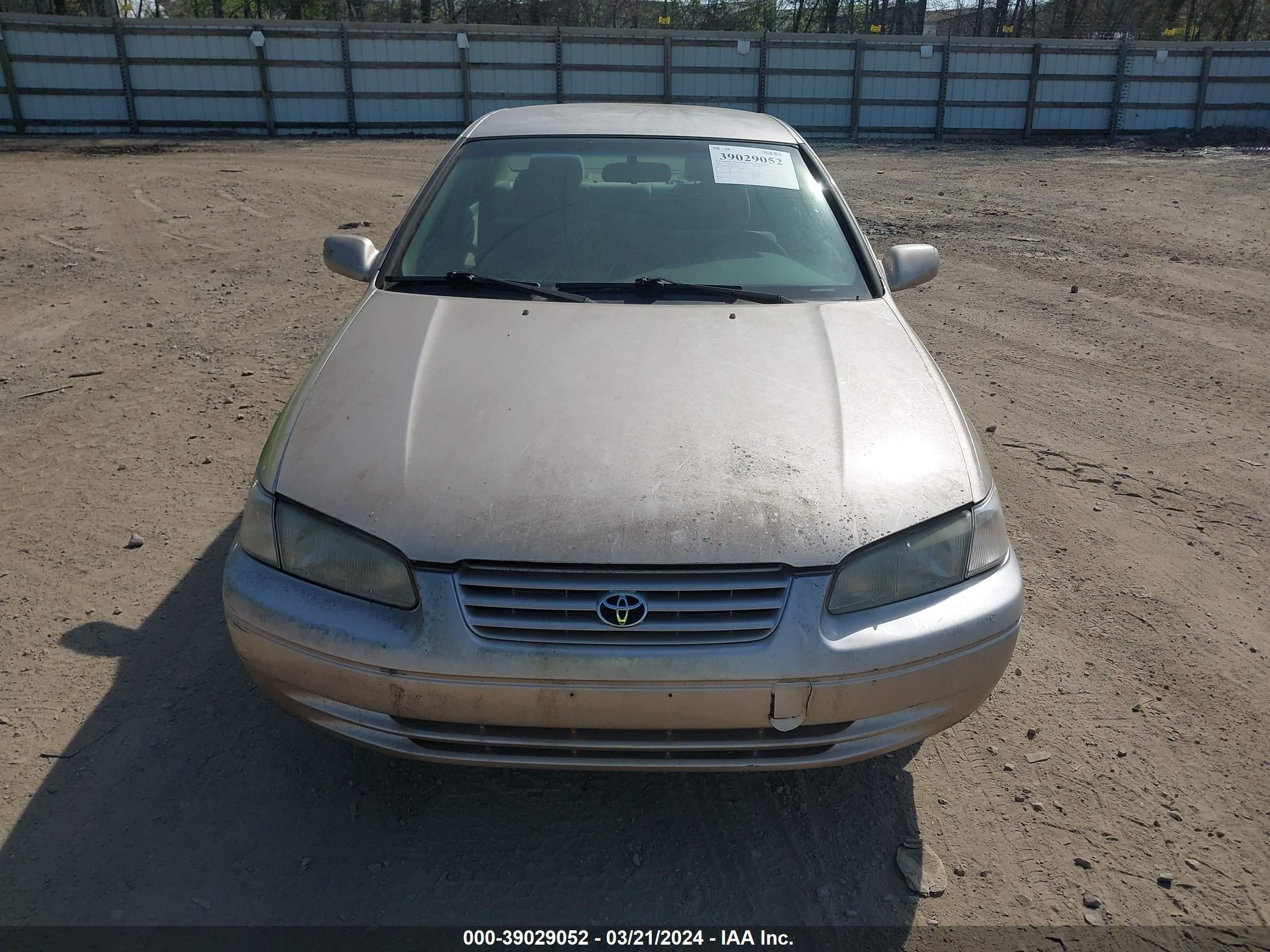 Photo 5 VIN: 4T1BG22K7WU268426 - TOYOTA CAMRY 