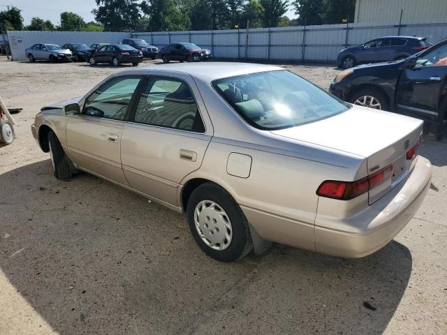 Photo 1 VIN: 4T1BG22K7XU392133 - TOYOTA CAMRY CE 