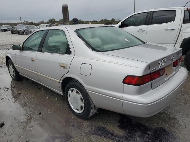 Photo 1 VIN: 4T1BG22K7XU459734 - TOYOTA CAMRY CE 