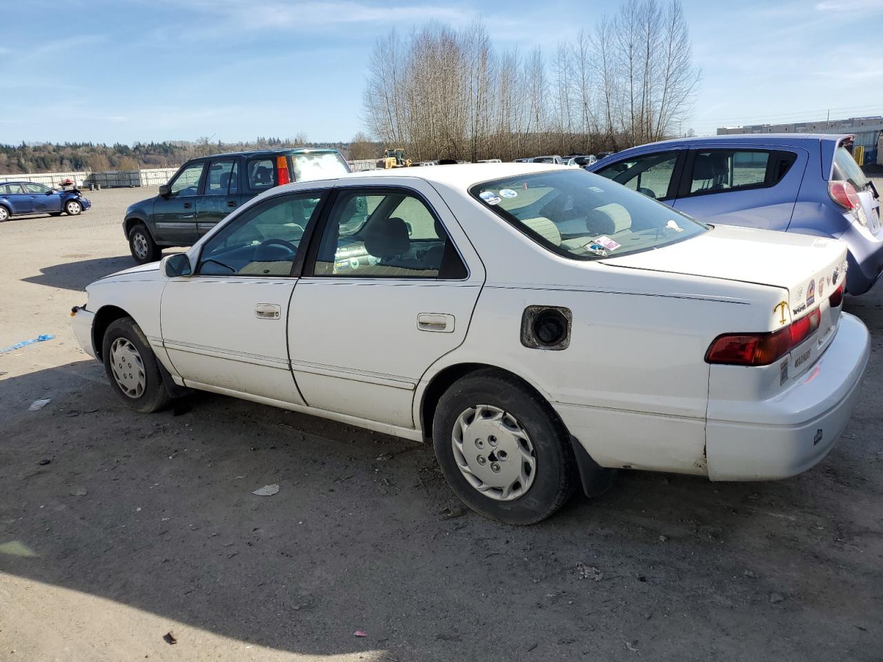 Photo 1 VIN: 4T1BG22K7XU500654 - TOYOTA CAMRY 