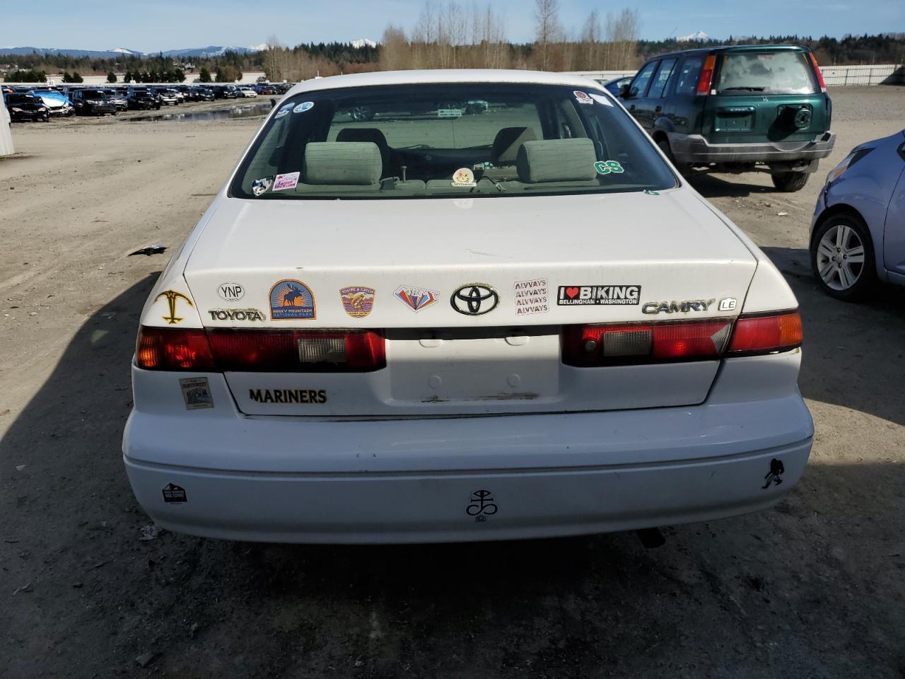 Photo 5 VIN: 4T1BG22K7XU500654 - TOYOTA CAMRY 