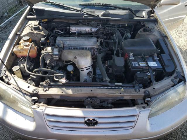 Photo 10 VIN: 4T1BG22K7XU552172 - TOYOTA CAMRY 