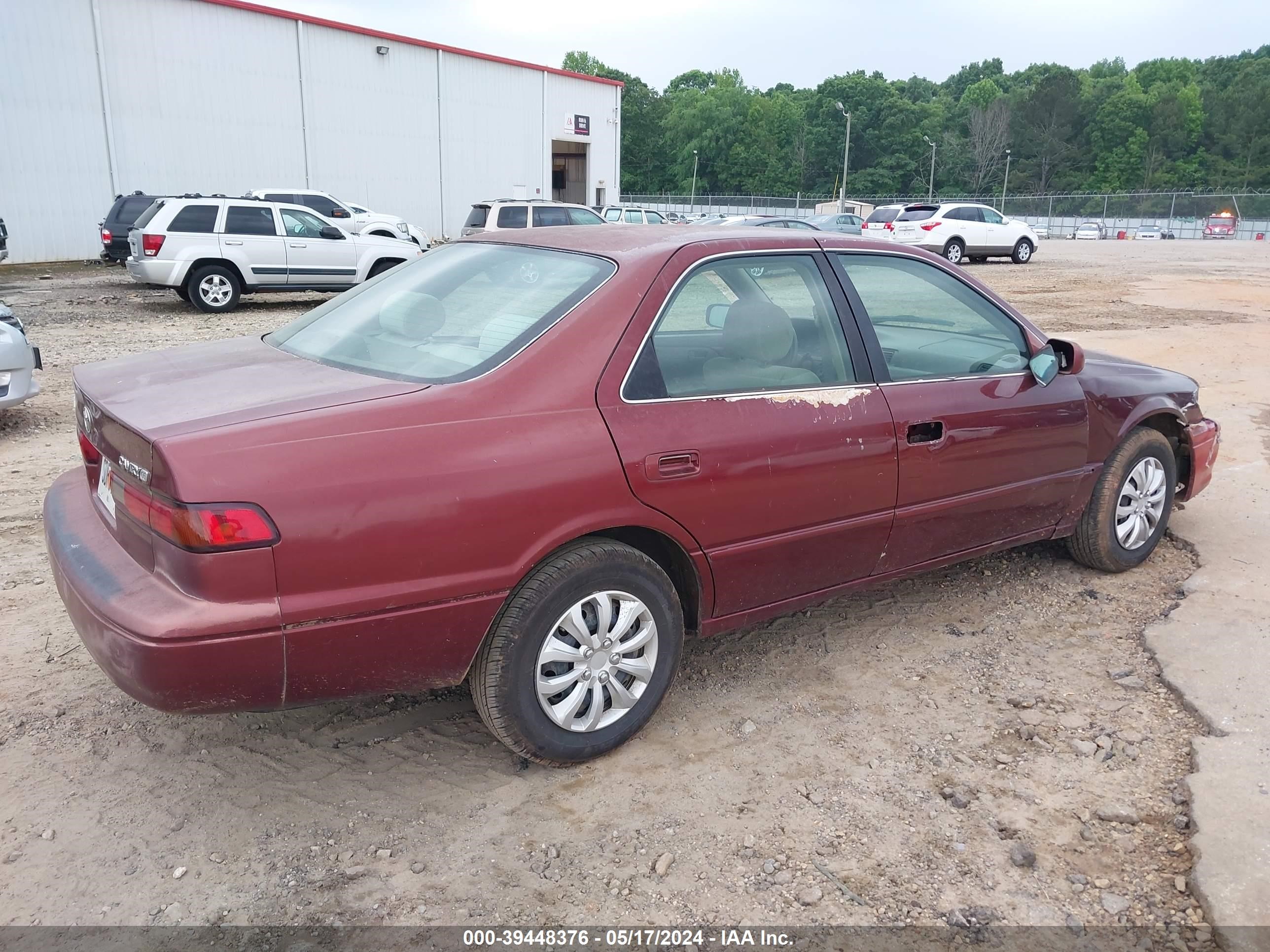 Photo 3 VIN: 4T1BG22K7XU615108 - TOYOTA CAMRY 