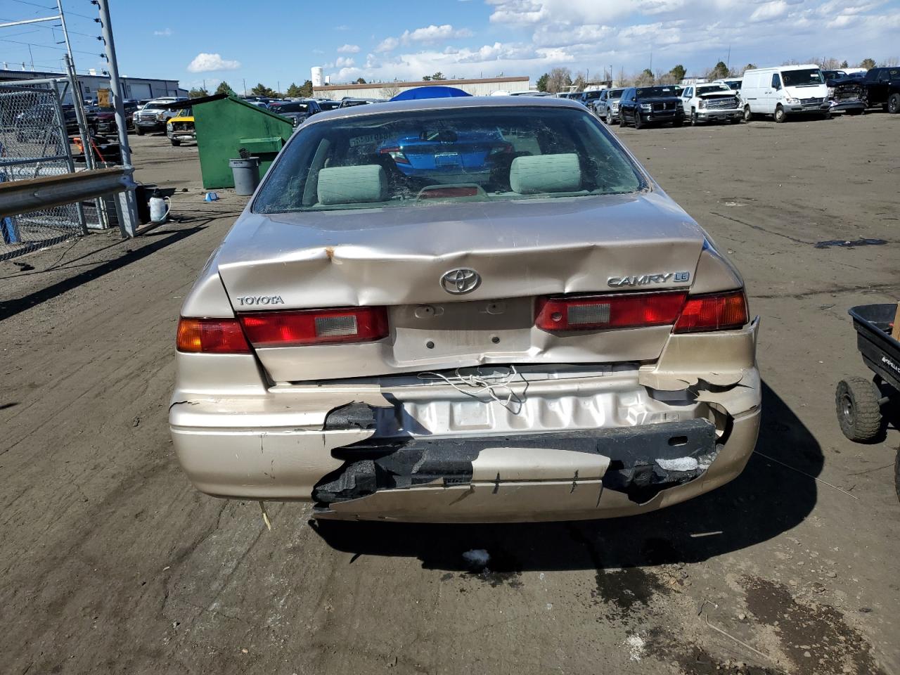 Photo 5 VIN: 4T1BG22K7XU870258 - TOYOTA CAMRY 