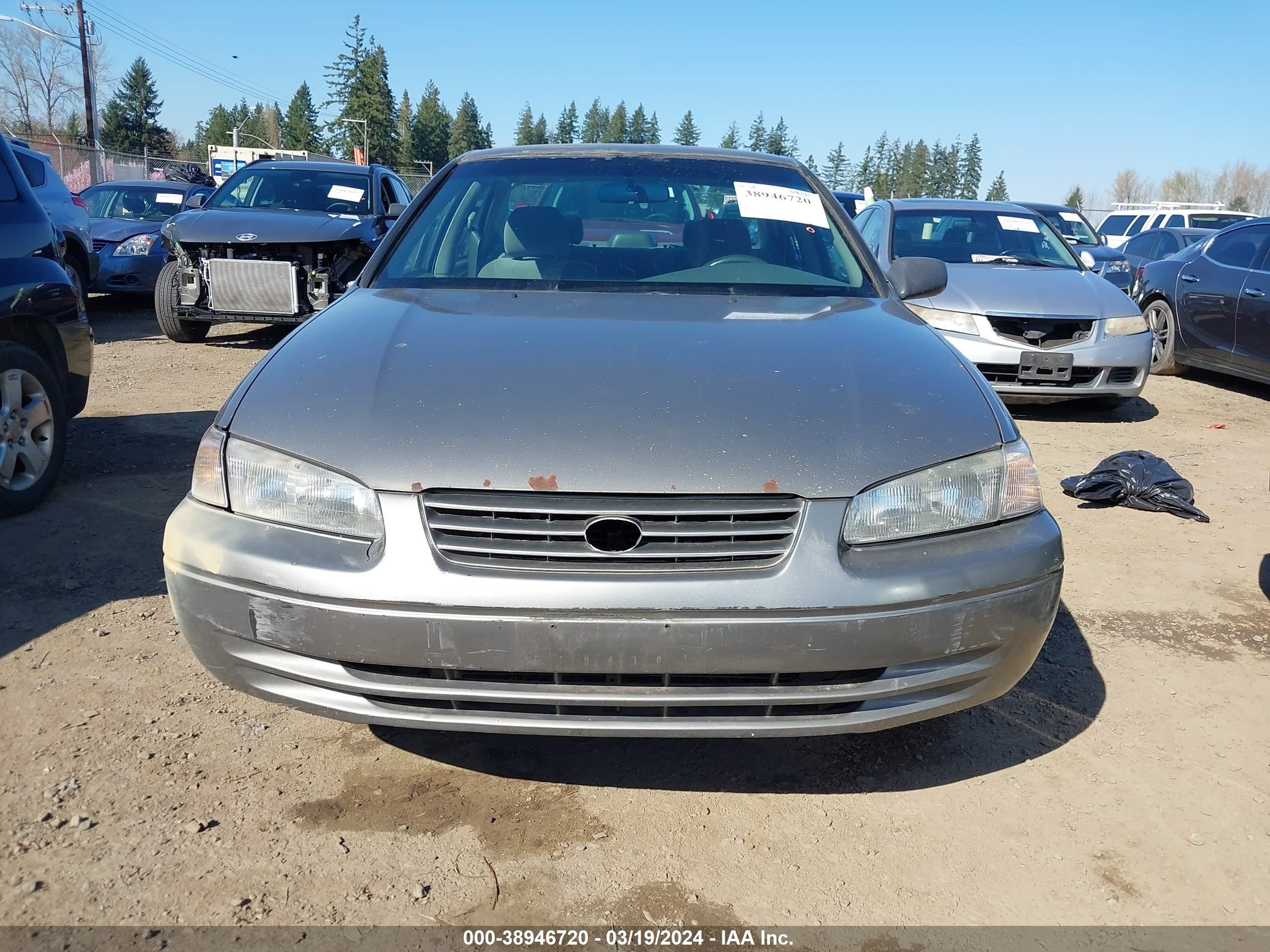 Photo 11 VIN: 4T1BG22K8VU097748 - TOYOTA CAMRY 