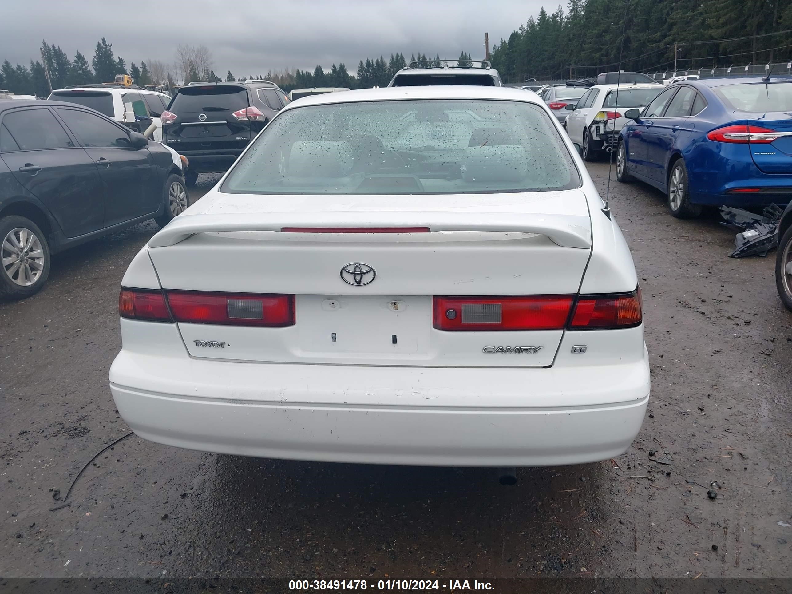 Photo 14 VIN: 4T1BG22K8VU148777 - TOYOTA CAMRY 