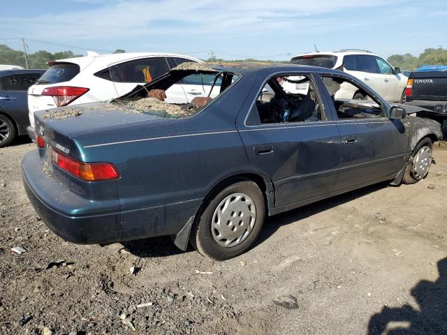 Photo 2 VIN: 4T1BG22K8VU796247 - TOYOTA CAMRY CE 