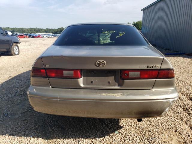 Photo 5 VIN: 4T1BG22K8WU246547 - TOYOTA CAMRY CE 