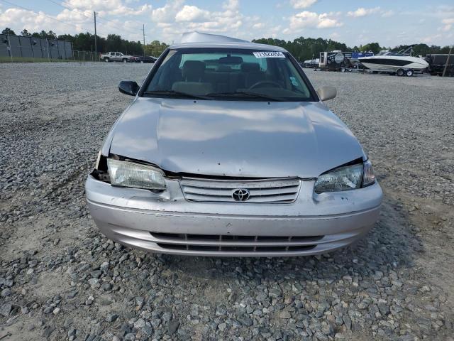 Photo 4 VIN: 4T1BG22K8WU355137 - TOYOTA CAMRY CE 