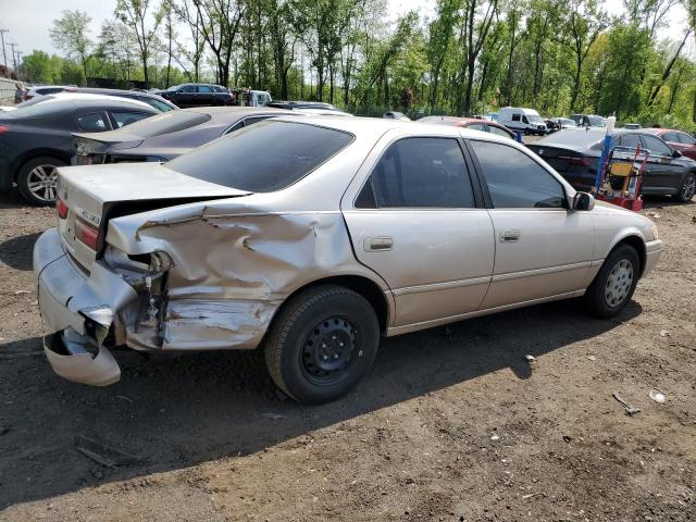 Photo 2 VIN: 4T1BG22K8WU851927 - TOYOTA CAMRY CE 