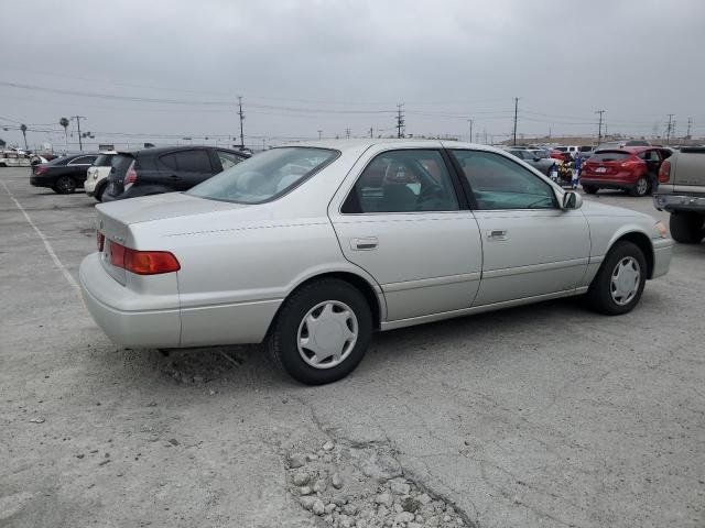 Photo 2 VIN: 4T1BG22K8YU004411 - TOYOTA CAMRY 