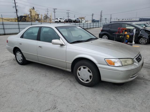 Photo 3 VIN: 4T1BG22K8YU004411 - TOYOTA CAMRY 