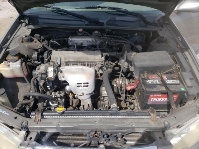 Photo 6 VIN: 4T1BG22K8YU011925 - TOYOTA CAMRY 