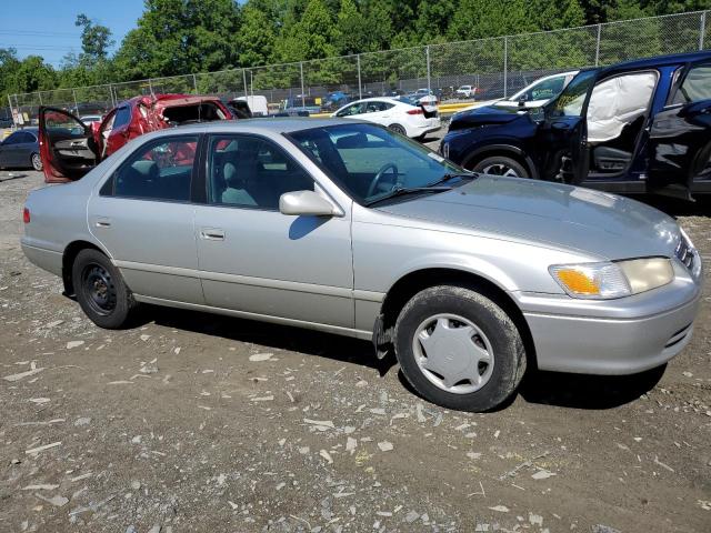 Photo 3 VIN: 4T1BG22K8YU689445 - TOYOTA CAMRY 