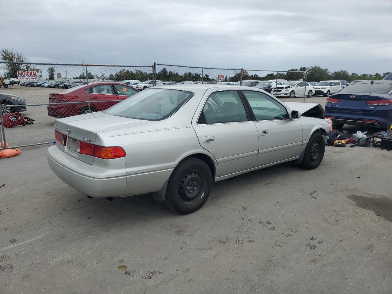 Photo 2 VIN: 4T1BG22K91U819660 - TOYOTA CAMRY 