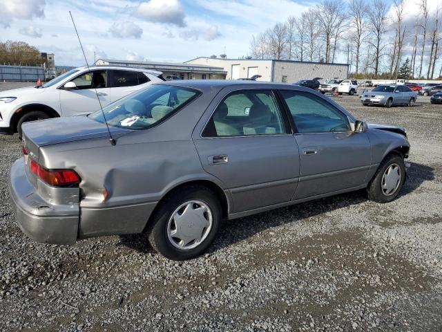 Photo 2 VIN: 4T1BG22K9WU302074 - TOYOTA CAMRY CE 